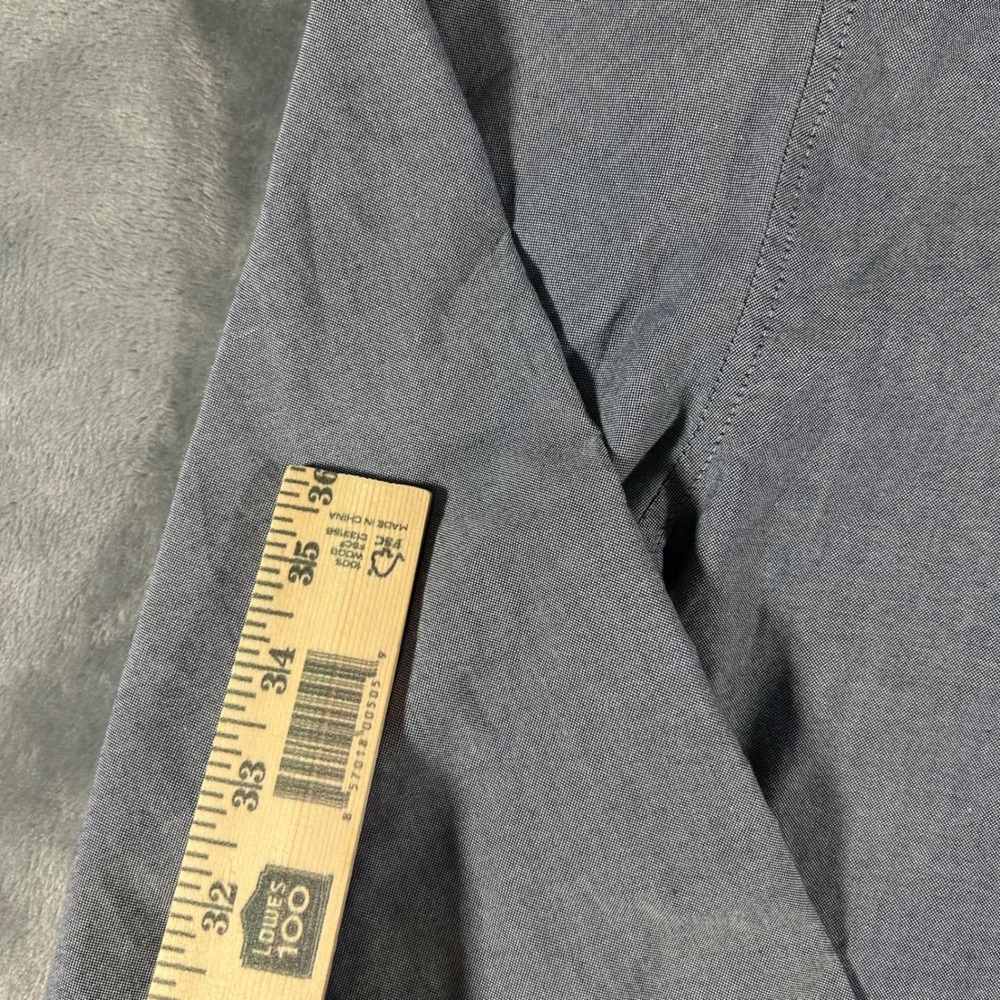 Men's Lighter Sky Blue Button-Up Shirt - Picture 7 of 8